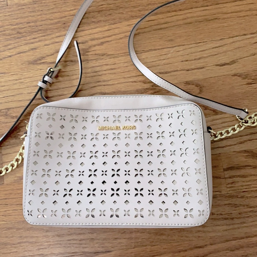 Michael Kors Jet Set crossbody bag soft pink